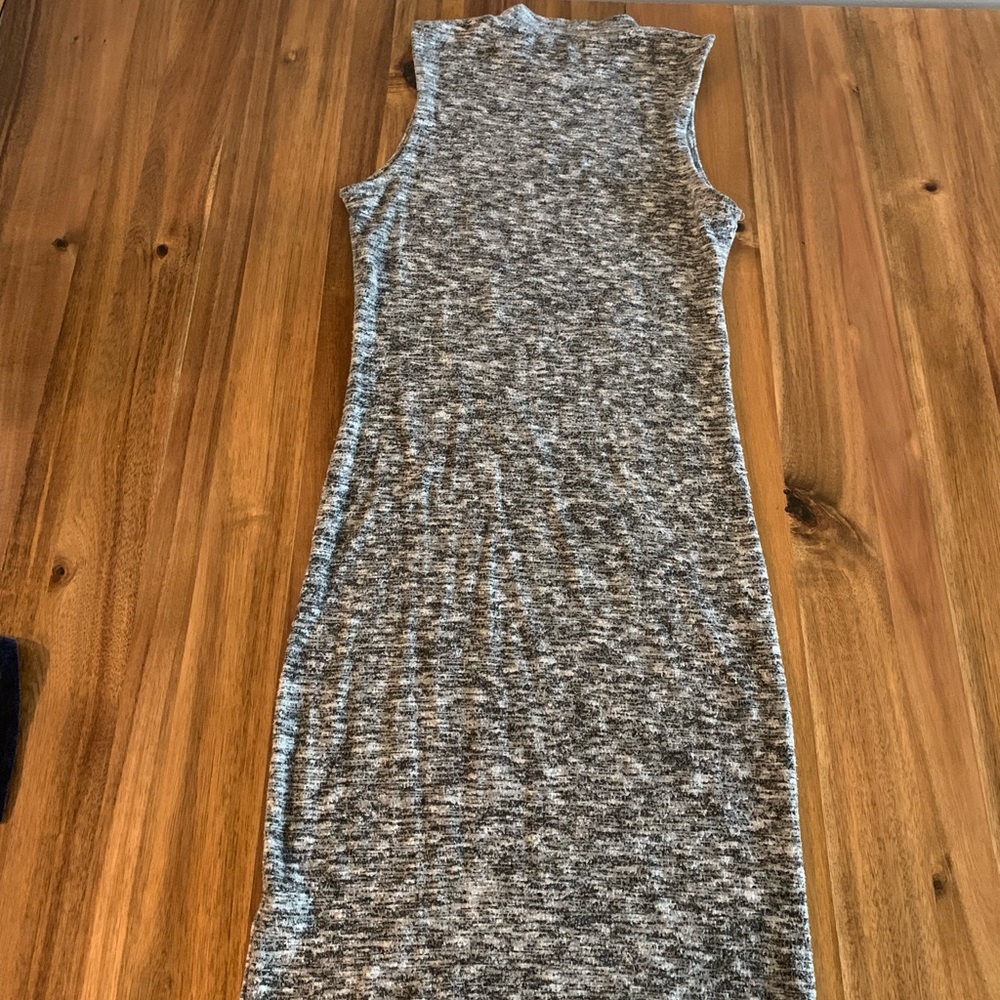 Gray fitted dress ☑️